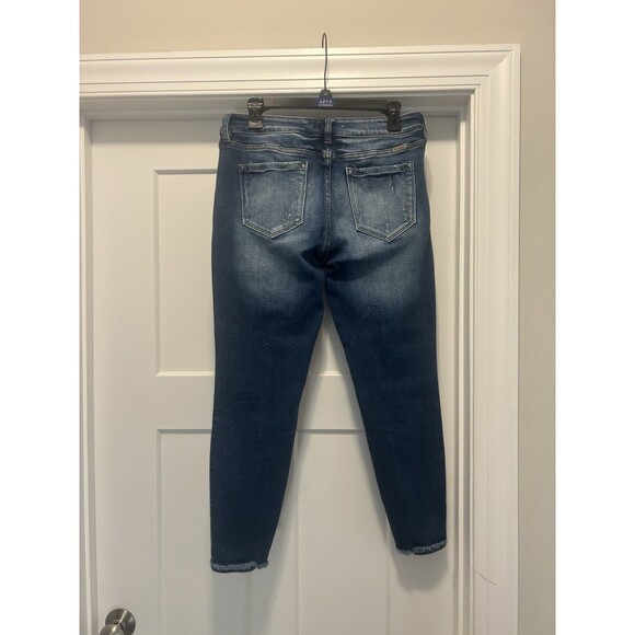 KanCan Mid Rise Tapered Leg Jeans Size 13/30 Dark Wash Stretch Denim Frayed Hem - Picture 6 of 7